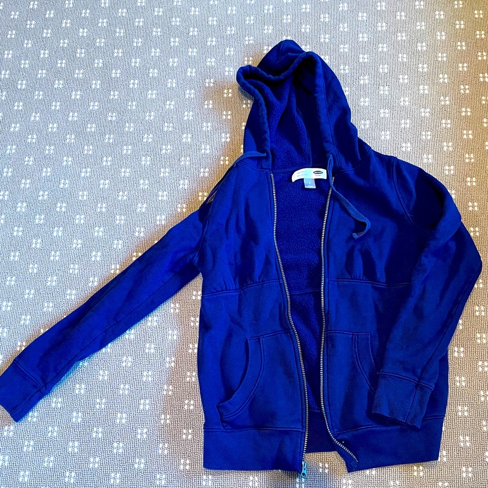 Excellent used condition maternity sweatshirt